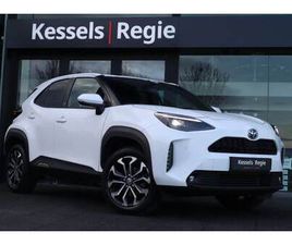 TOYOTA YARIS CROSS TOYOTA YARIS CROSS - 1.5 HYBRID TEAM KEYLESS ACC CARPLAY CAMERA BLIS NAVI