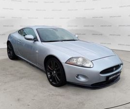XK8/XKR (X105) XK8 4.2 V8 COUPÉ