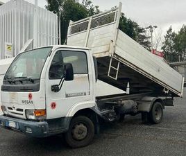 NISSAN CABSTAR E 110.35 3.0 TDI CON CASSONE RIBALTABILE TRILATERALE
