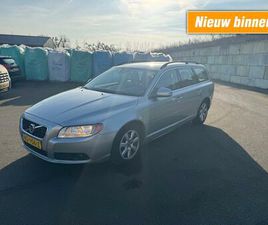 VOLVO V70 D2 MOMENTUM / NAVIGATIE / MEENEEM/EXPORTPRIJS