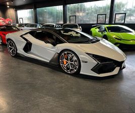 LAMBORGHINI REVUELTO LAMBORGHINI REVUELTO 6.5 V12*EXTENDED CARBON PACK*MY26
