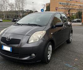 TOYOTA YARIS 5P 1.3 NAVY