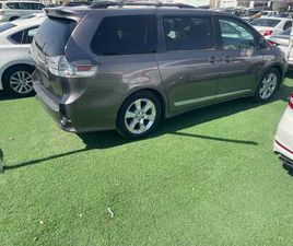 TOYOTA SIENNA SE FULL OPTION