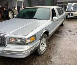 LINCOLN TOWN CAR LIMOSINE 1997