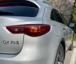 INFINITI QX70