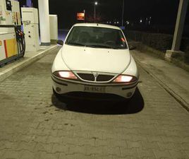 1.1 8V ELEFANTINO BLU