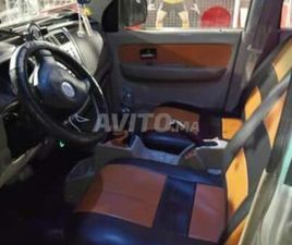 SUZUKI CARRY SUZUKI DAOUDIA ESSENCE MANUELLE 2010 À LAAYOUNE