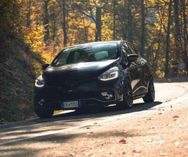 RENAULT CLIO RS TROPHY CLIO 1.6 TCE ENERGY RS TROPHY 220CV EDC