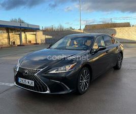 LEXUS ES 2.5 300H PREMIUM