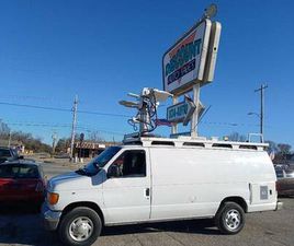 04 FORD ECONOLINE E350.... RV...OFF GRID !
