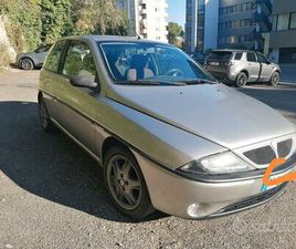 LANCIA Y 1.2 16V ELEFANTINO ROSSO