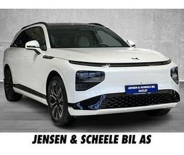 XPENG G9 PERFORMANCE XPENG G9 PERFORMANCE PERFORMANCE. LUFT, MASSASJE, H-FESTE, DYNAUDIO 2024 HVIT