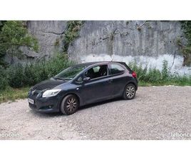 TOYOTA AURIS TOYOTA AURIS 2.0 D4D EXECUTIVE