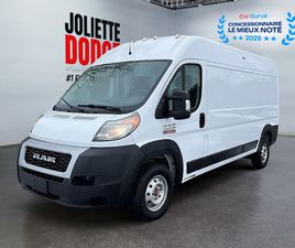 2500 TOIT ÉLEVÉ 159 PO AVEC CLOISON ET ISOLÉ!