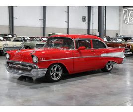 1957 CHEVROLET 210