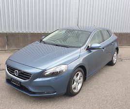 V40 T3 1.6 MOMENTUM*CH-FZ*XENON*LEDER*KEYLESS*AB MFK*8-FACH ALU