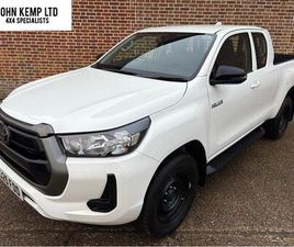 2.4 D-4D ACTIVE EXTRA CAB PICKUP 4WD EURO 6 (START/STOP) 4DR