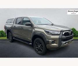 2.8 D-4D INVINCIBLE X 4WD EURO 6 (START/STOP) 4DR