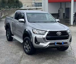 2.4 D-4D DOUBLE CAB LOUNGE 4WD AUTO