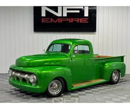 1952 FORD F-1 TRUCK