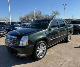 USED 2013 CADILLAC ESCALADE EXT PREMIUM