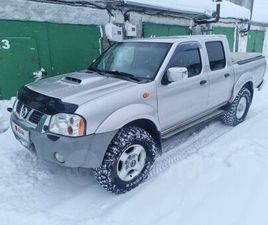 NISSAN NP300