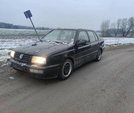VOLKSWAGEN VENTO 1.8 MANUELL