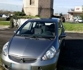 VENDS HONDA JAZZ 2 GRAPHITE 1.4 I-DSI 83CV DE 2005 ESSENCE 140041KM