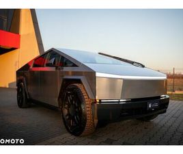 TESLA CYBERTRUCK