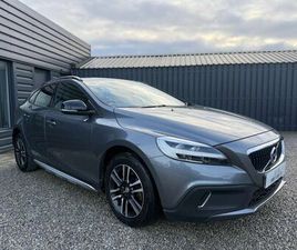 VOLVO V40 2.0 V40 CROSS COUNTRY NAV+ T3 5DR