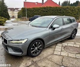 VOLVO V60 B3 B GEARTRONIC MOMENTUM PRO