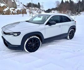 HEAD UP, KEYLESS START, EL-SETE, RYGGEKAMERA, LAV KM