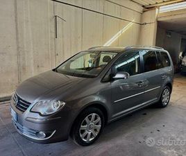 VOLKSWAGEN TOURAN