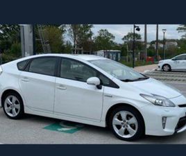 TOYOTA PRIUS 3 PHASE 2 FINITION LOUNGE ( HAUT DE GAMME)