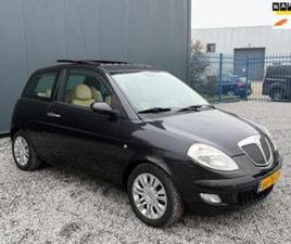 LANCIA YPSILON 1.4-16V PLATINO AUTOMAAT!CRUISE!PANO!CLIMA!KO — LANCIA — MARKTPLAATS