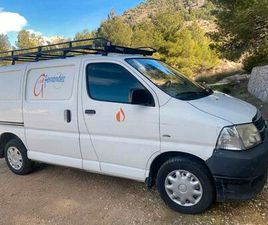 TOYOTA HIACE TOYOTA - HIACE