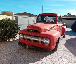 FORD F100 V8 EDELBROCK 1952