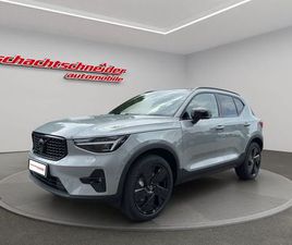 VOLVO XC40 B3 B DKG PLUS BLACK EDITION