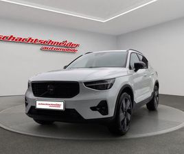 VOLVO XC40 B3 B DKG PLUS BLACK EDITION