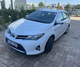TOYOTA AURIS TOURING SPORTS 1.8 HSD ACTIVE (AUTOMATA)