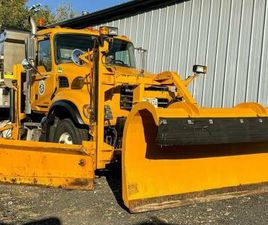 MACK GRANITE 2006 MACK GRANITE PLOW TRUCK WITH SLURRY SYSTEM