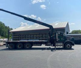 2001 KENWORTH T-800 BOOM TRUCK. DAY CAB