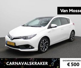 TOYOTA AURIS $L42