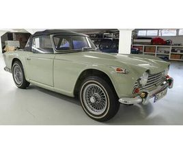 TRIUMPH TR4A