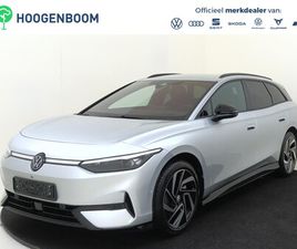 VOLKSWAGEN ID.7 TOURER - PRO BUSINESS | ACHTERBANK IN ONGELIJKE DELEN NEERKLAPBAAR INCL. MIDDENARMSTEUN EN DOORLAAD