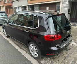 VOLKSWAGEN - GOLF SPORTSVAN