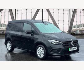 45KWH PREMIUM AUTO L1 PANEL VAN 122PS