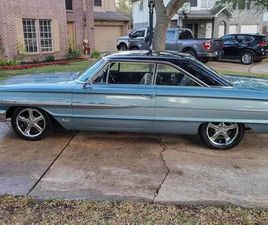 FORD GALAXIE 500