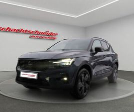 VOLVO XC40 B3 B DKG PLUS BLACK EDITION