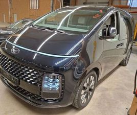 HYUNDAI STARIA SIGNATURE 4WD|PANORMA|7-SITZE|LEDER|RELAX